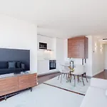 Boutique Rentals- Bliss By The Sea Apt- Ocean Views In Foz * Porto