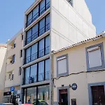 Boutique Rentals- Bliss By The Sea Apt- Ocean Views In Foz