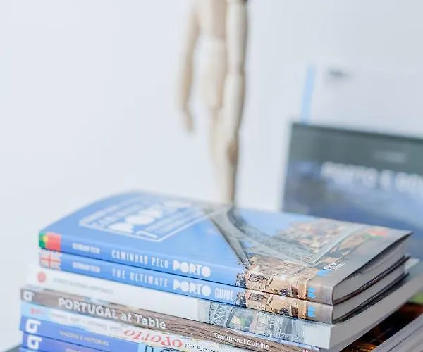 Boutique Rentals- Bliss By The Sea Apt- Ocean Views In Foz