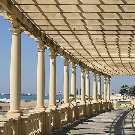 Boutique Rentals- Bliss By The Sea Apt- Ocean Views In Foz Apartment Porto